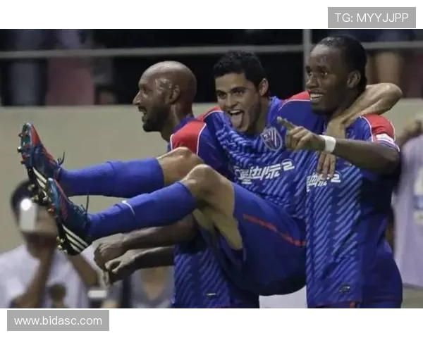 外援三叉戟留队港脚加盟西海岸 外援三叉戟留队港脚加盟西海岸