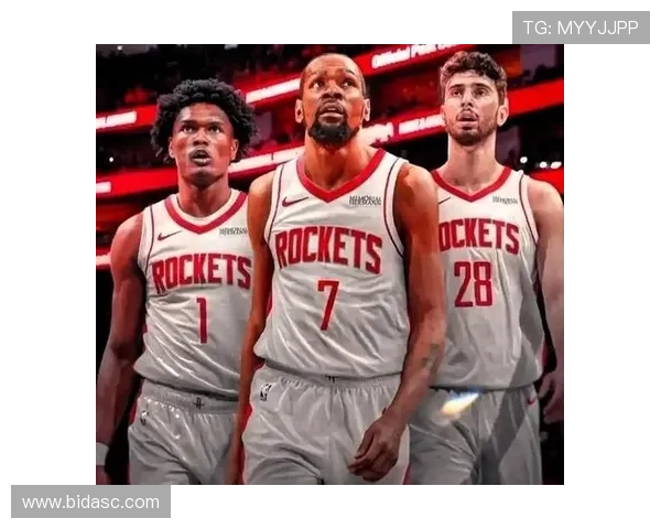 火箭狂胜猛龙三人闪耀四人低迷 火箭狂胜猛龙三人闪耀四人低迷